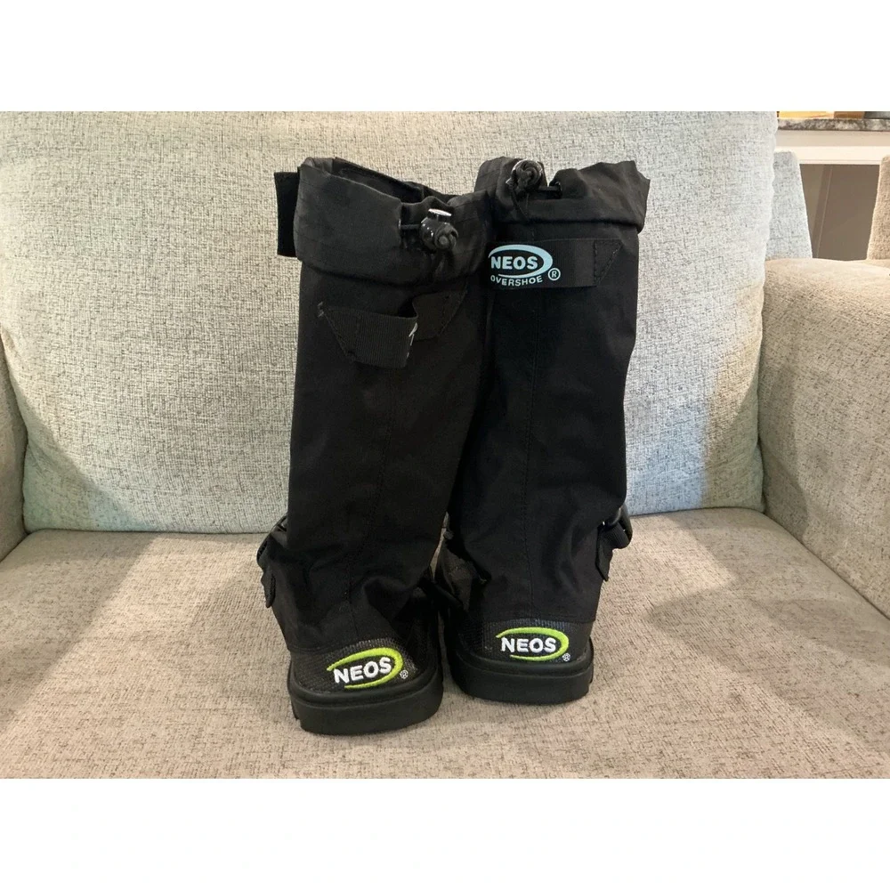 NEOS Overshoe Adventurer Black Waterproof Winter Snow Boots Mens Small